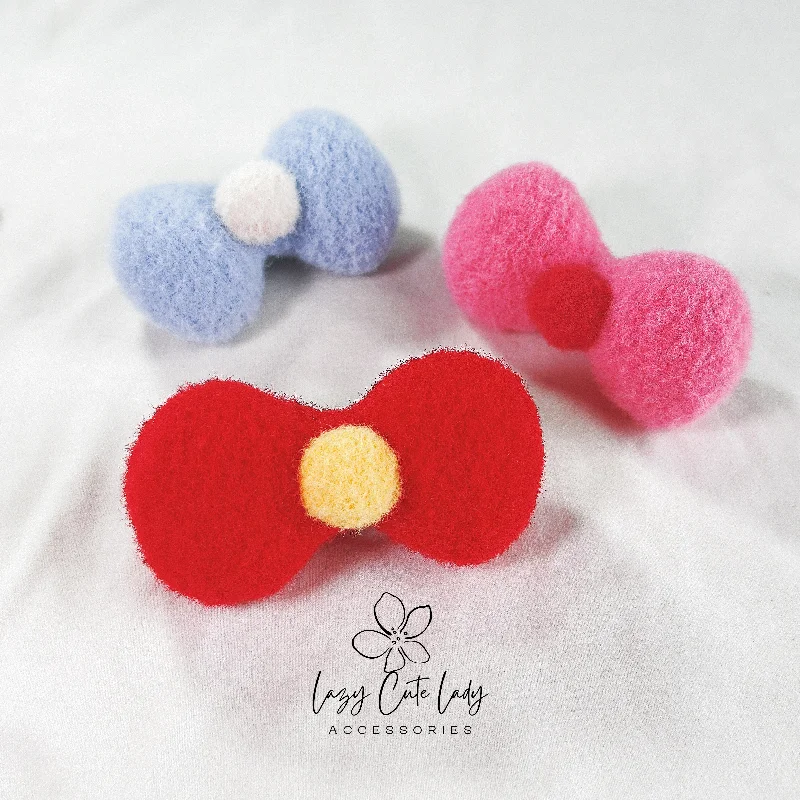 luxury hairpins for high-end looks -Adorable Felt Bow Hair Clip - cute Hair Accessory for girl