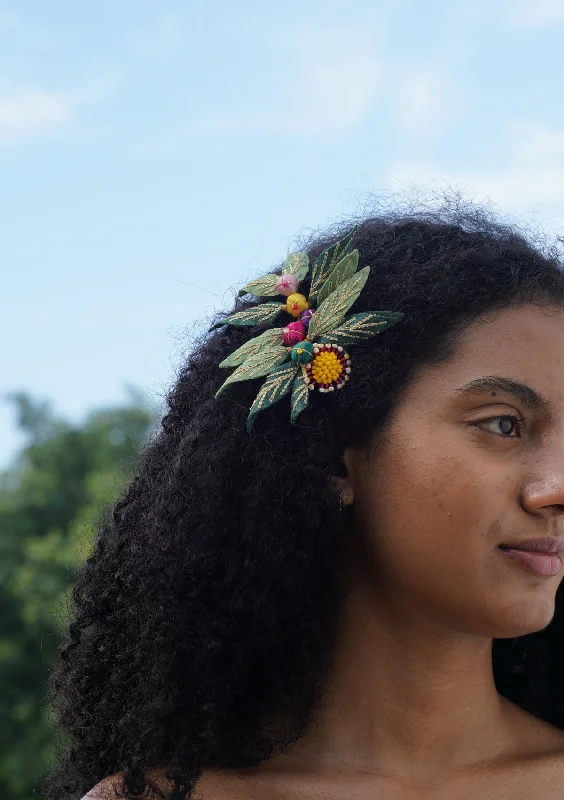 headbands with pearls for timeless beauty -Malin Leafy Floral Clip